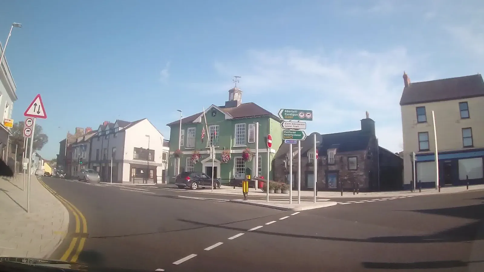 Abergwaun Hotel — street-level view