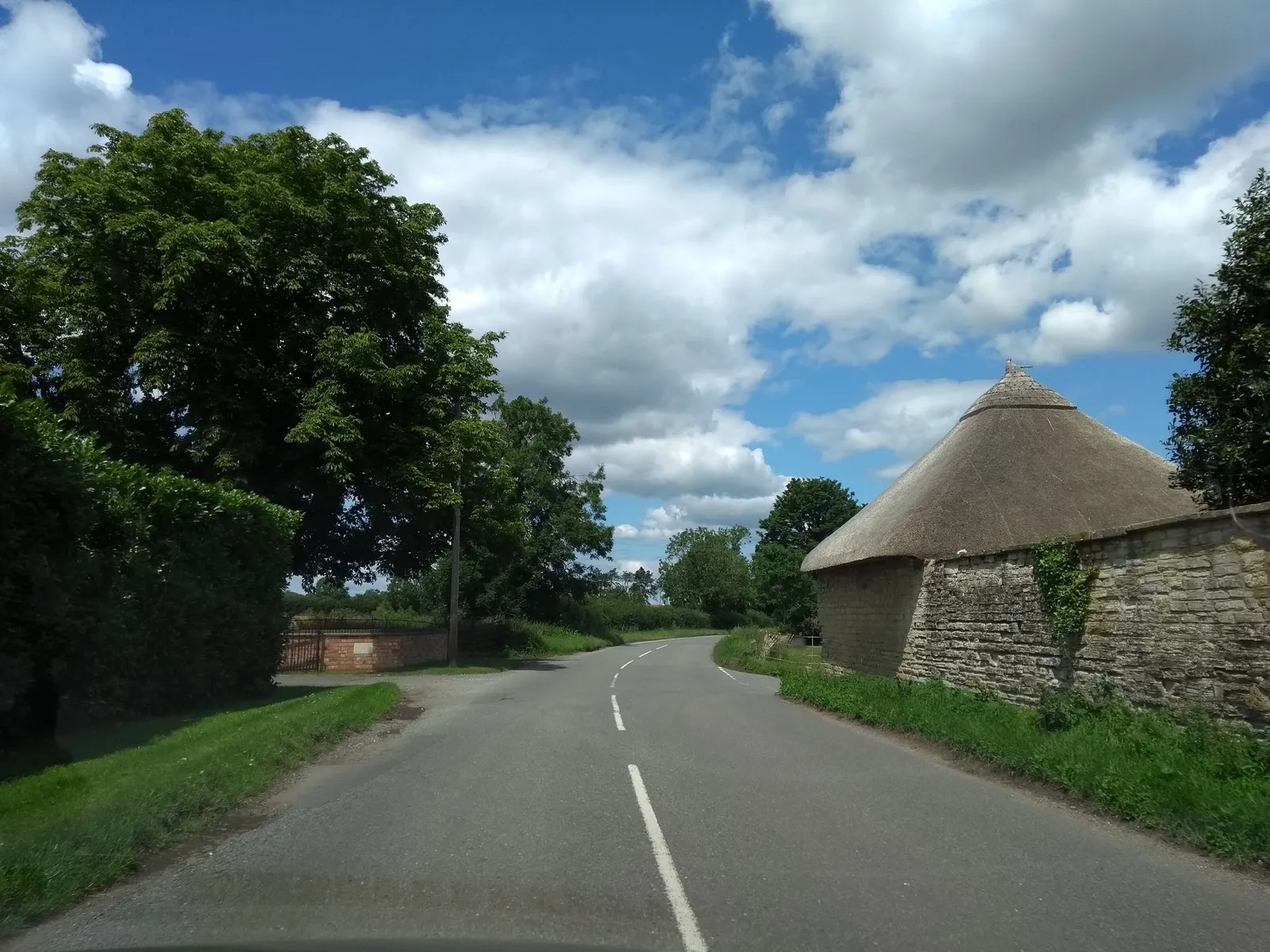Billesley Manor Hotel — street-level view