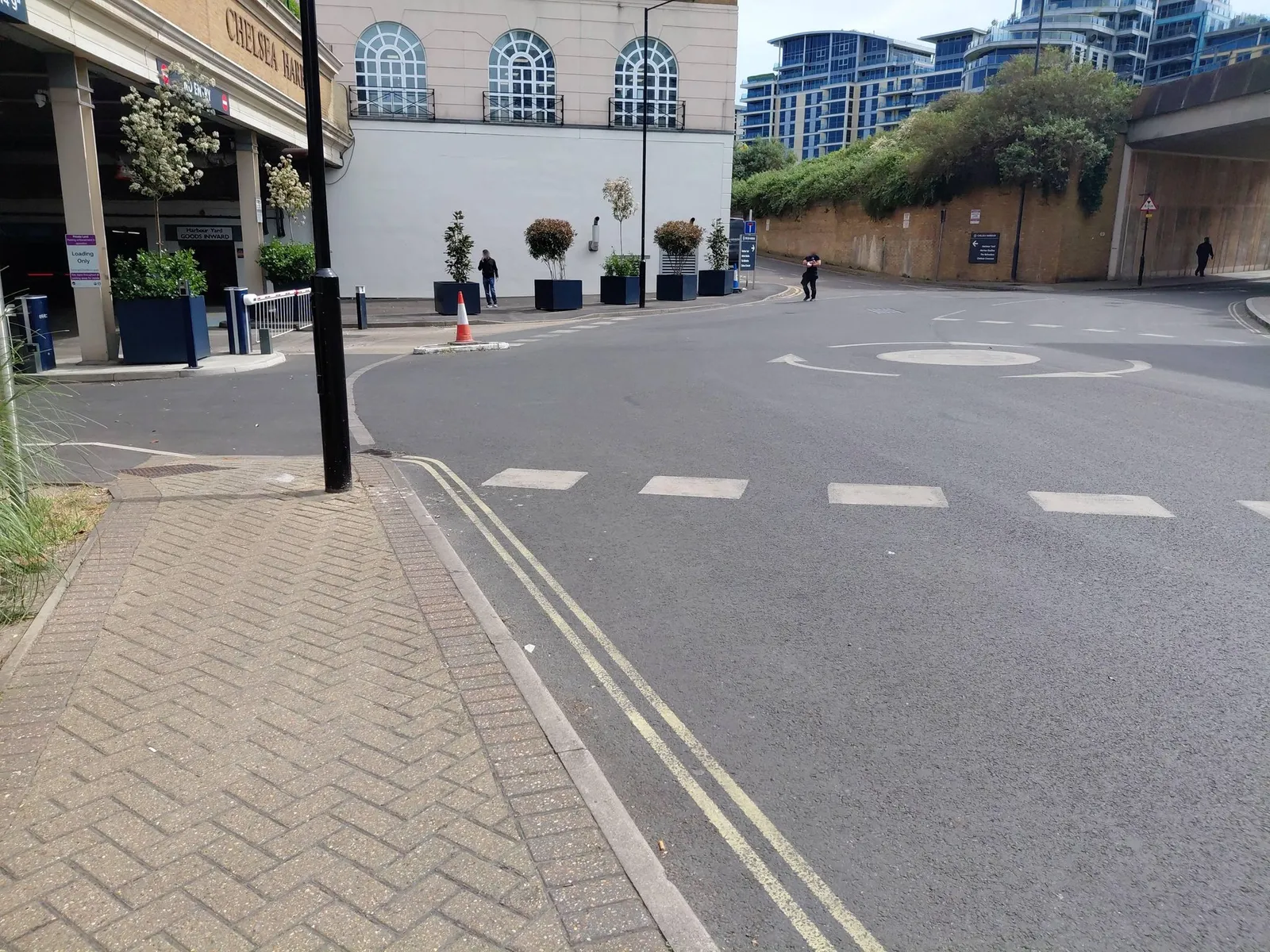 Chelsea Harbour Hotel — street-level view