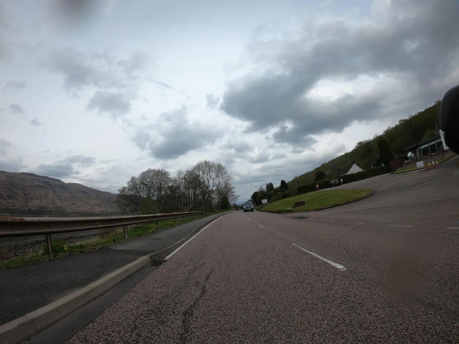 Clan MacDuff Hotel — street-level view