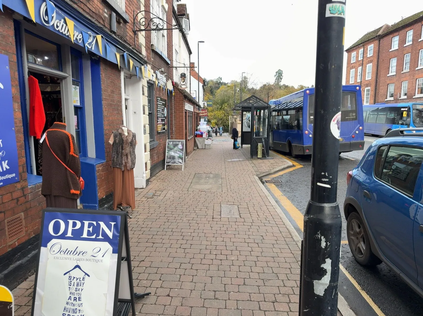 Cock And Magpie Public House — street-level view