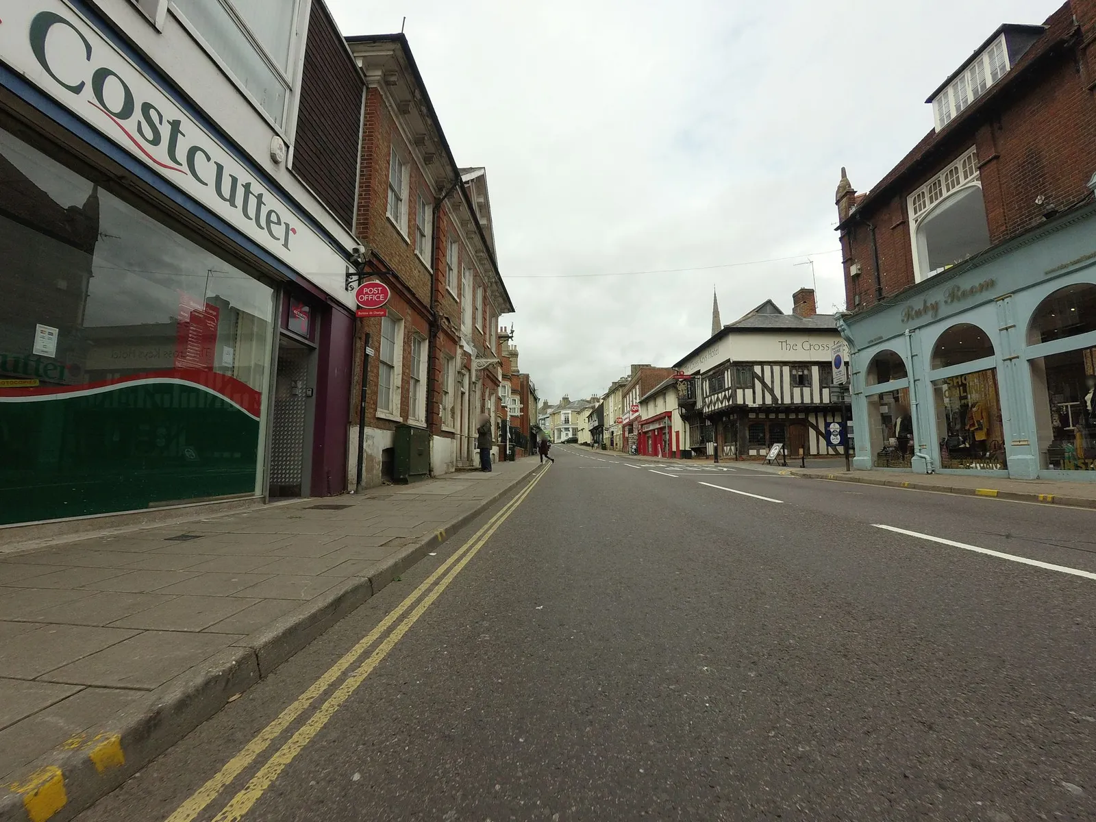 Cross Keys Hotel — street-level view