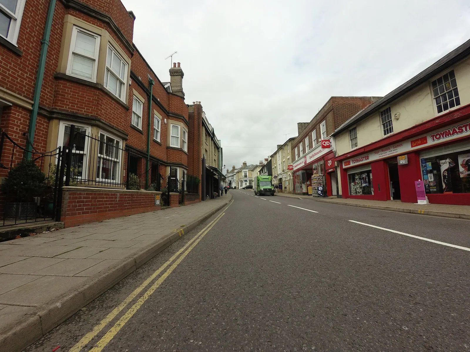 Cross Keys Hotel — street-level view
