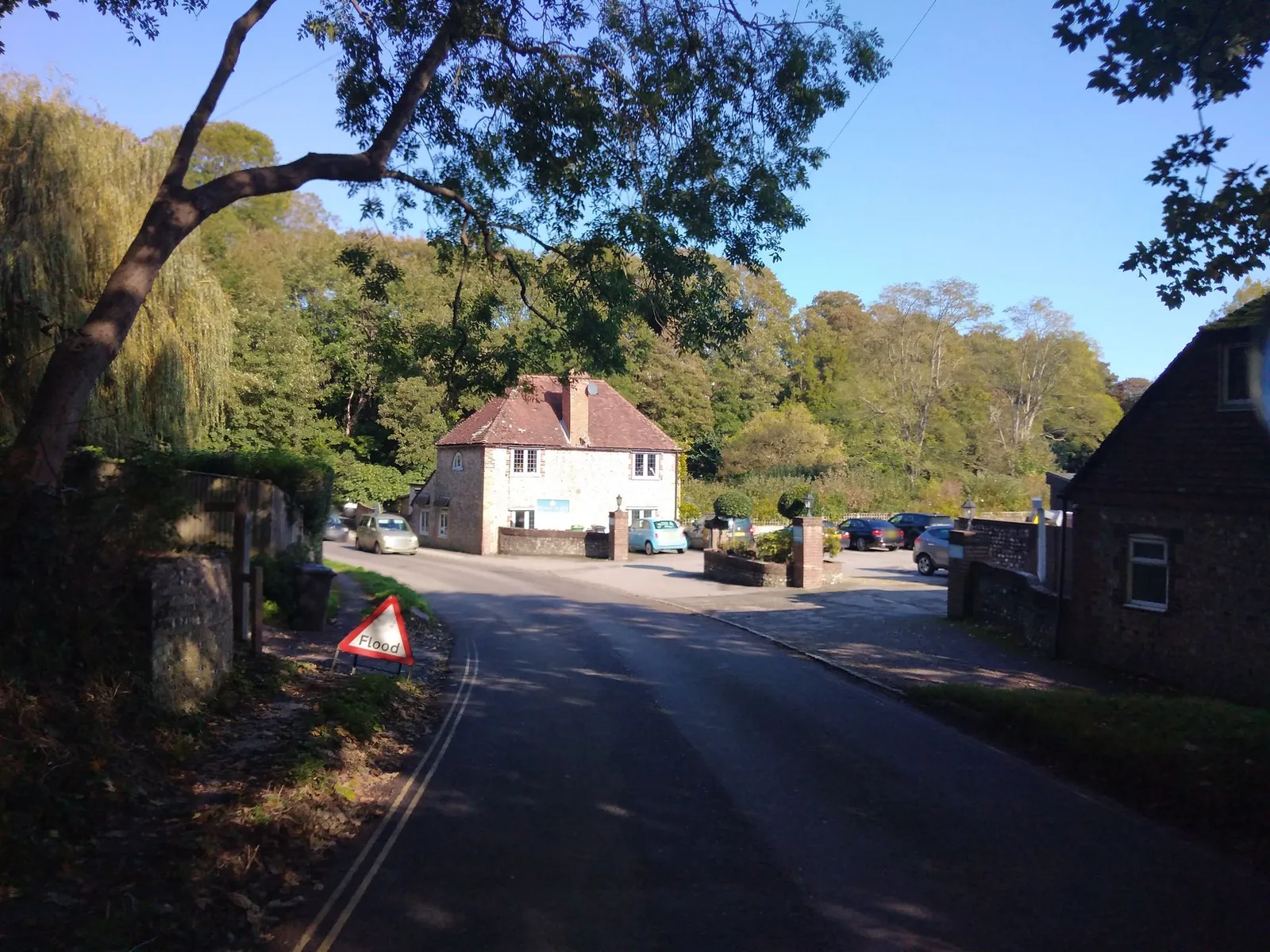 Deans Place — street-level view