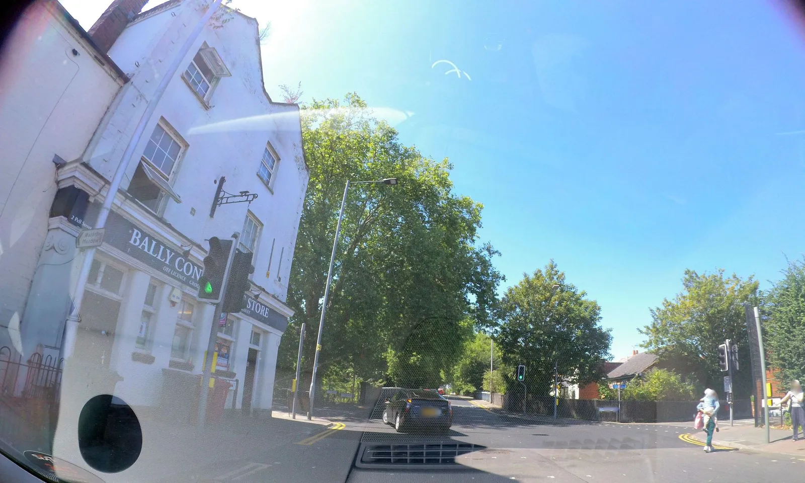 Former Kennet Arms — street-level view