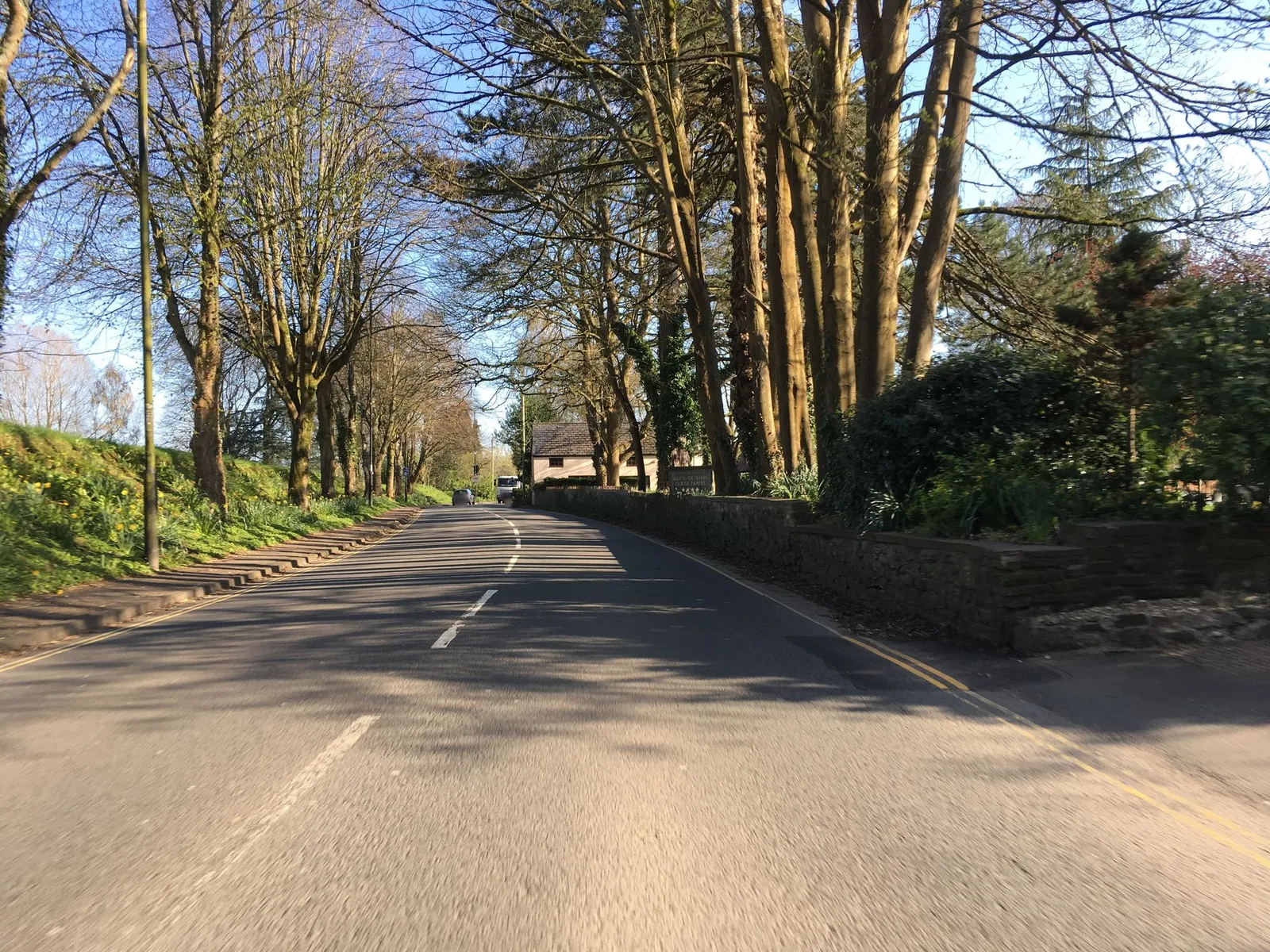 Glen-Yr-Afon Hotel — street-level view