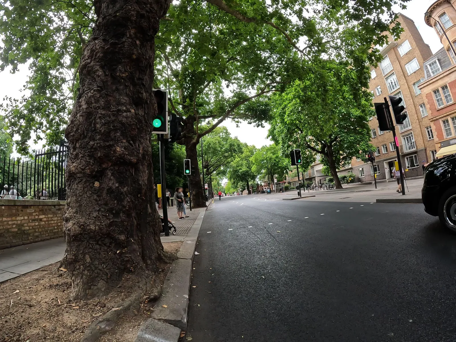 Hilton London Hyde Park — street-level view