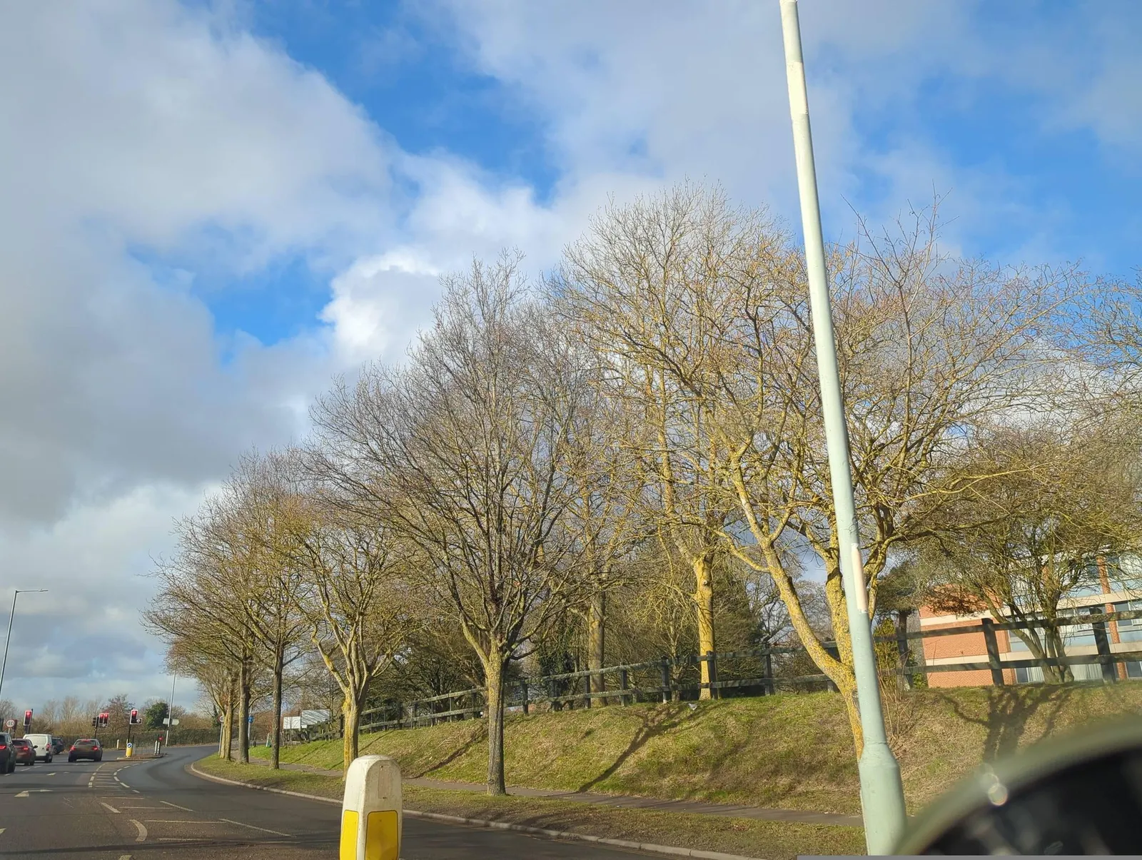 Holiday Inn Norwich — street-level view