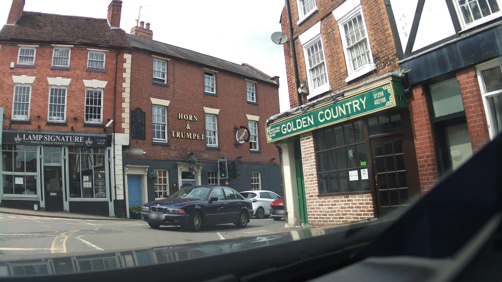 Horn And Trumpet Public House — street-level view