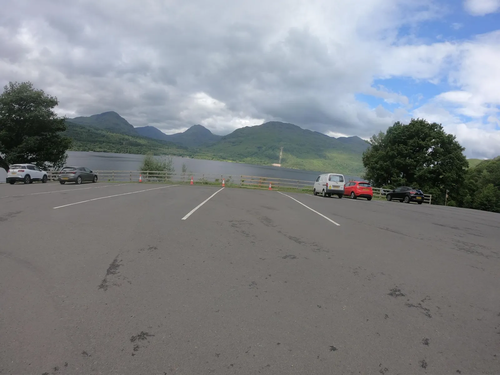 Inversnaid Hotel — street-level view