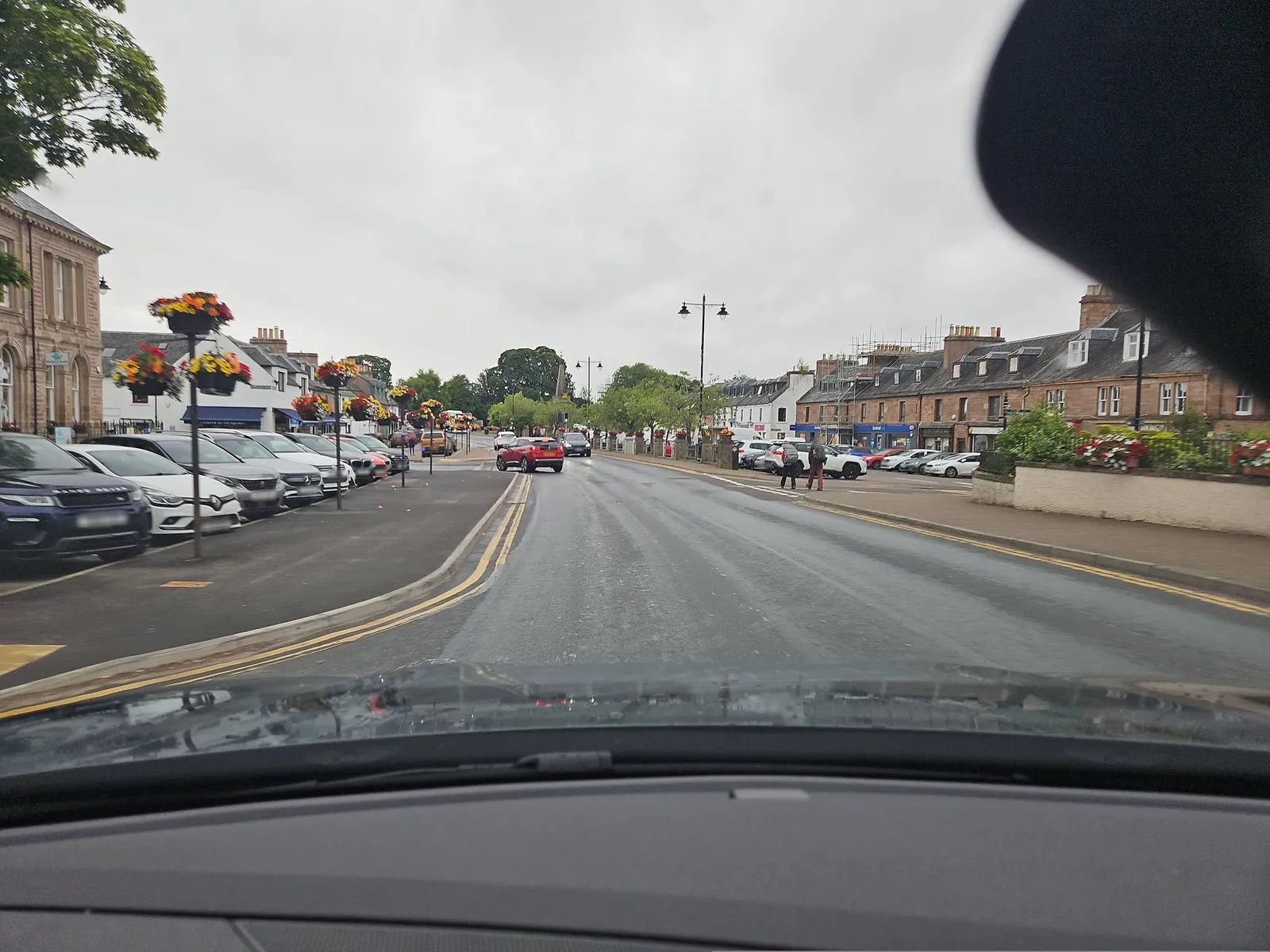 Lovat Arms Hotel — street-level view