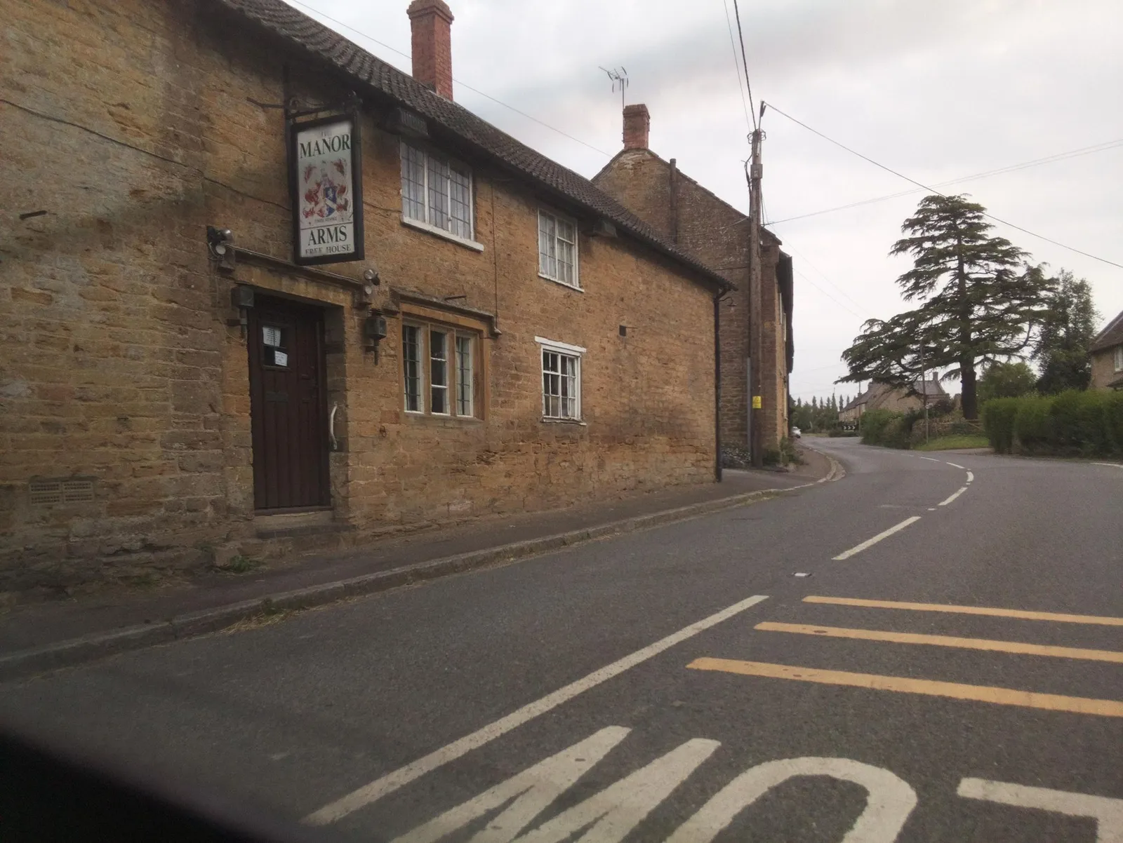 Manor Arms Inn — street-level view