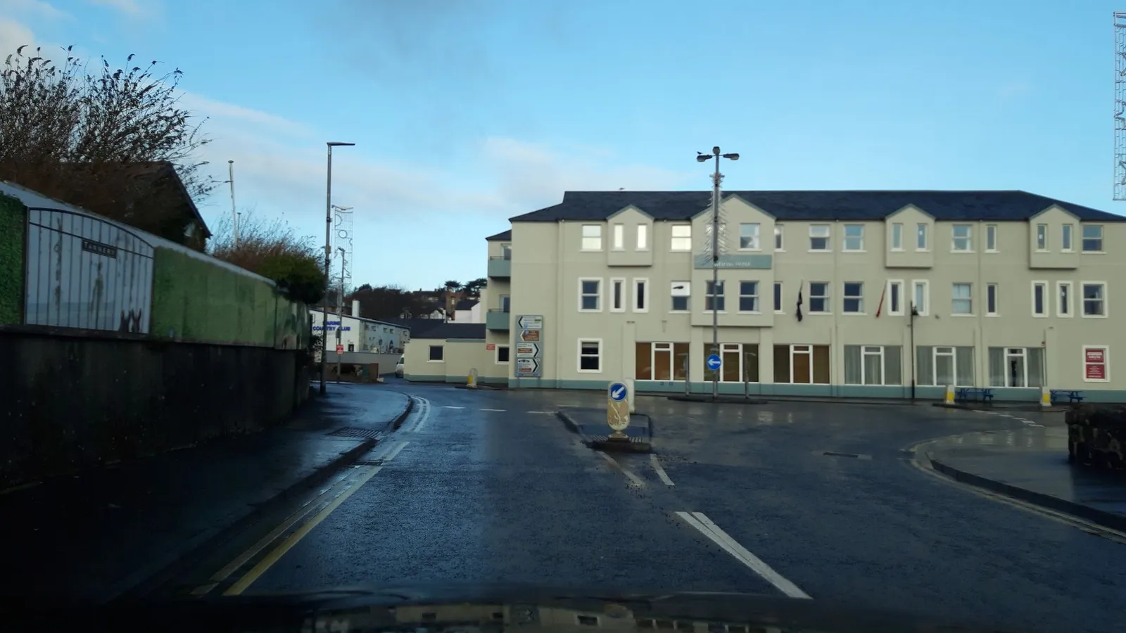 Marine Hotel — street-level view