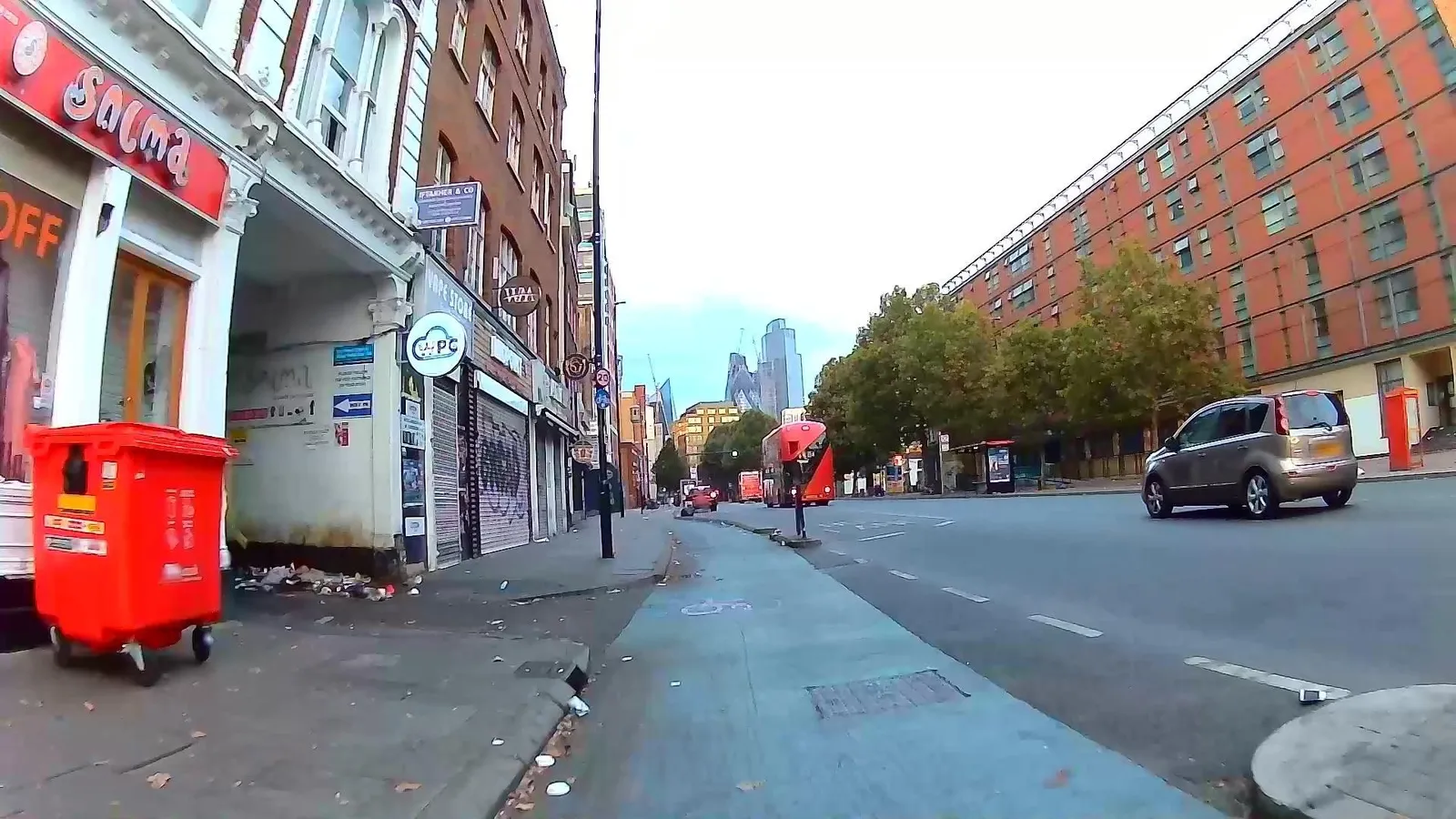 New Road Hotel — street-level view