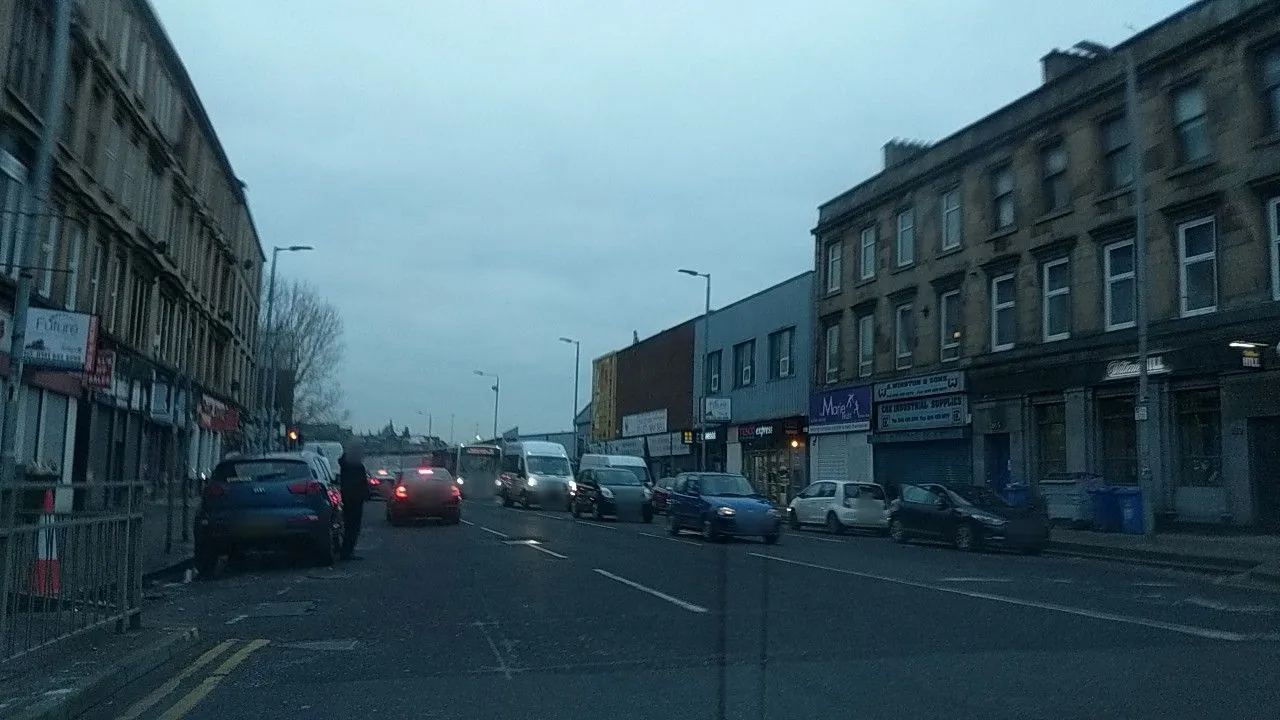 Old Toll Bar, 3 Paisley Road West,  Glasgow — street-level view