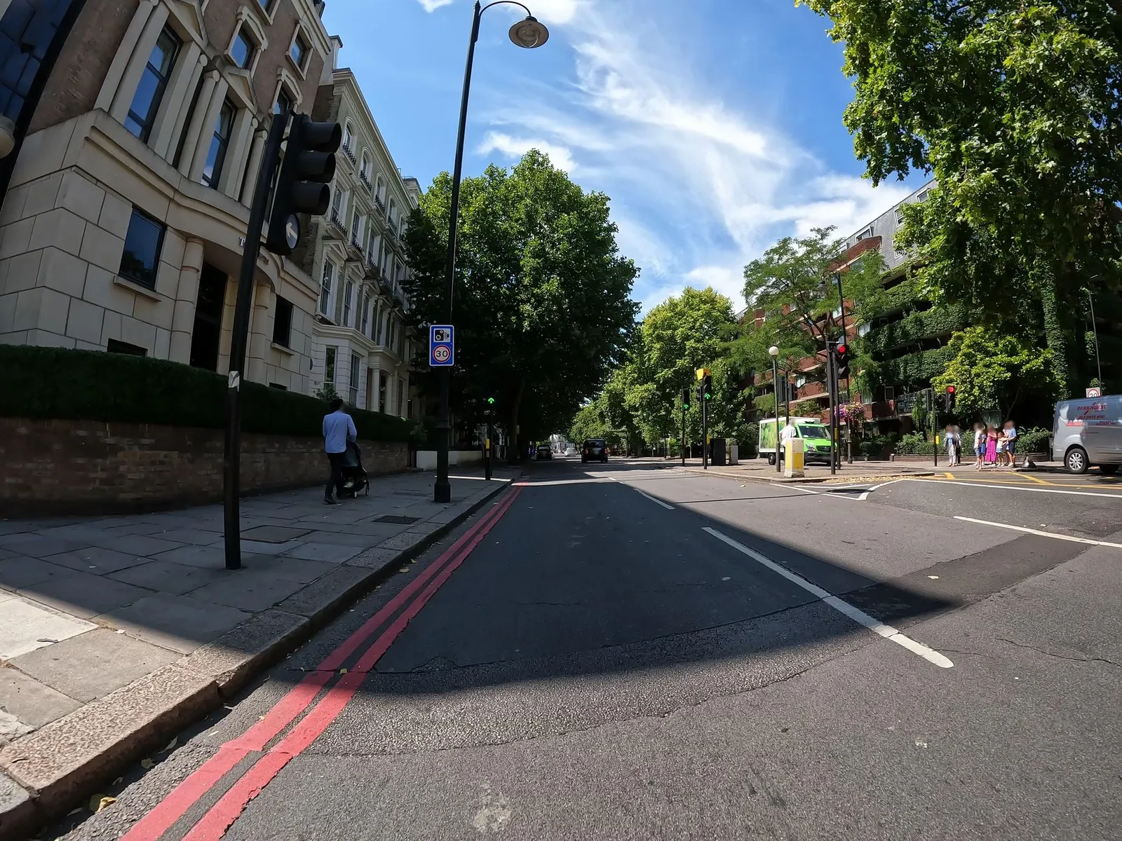 Park Grand London Kensington — street-level view