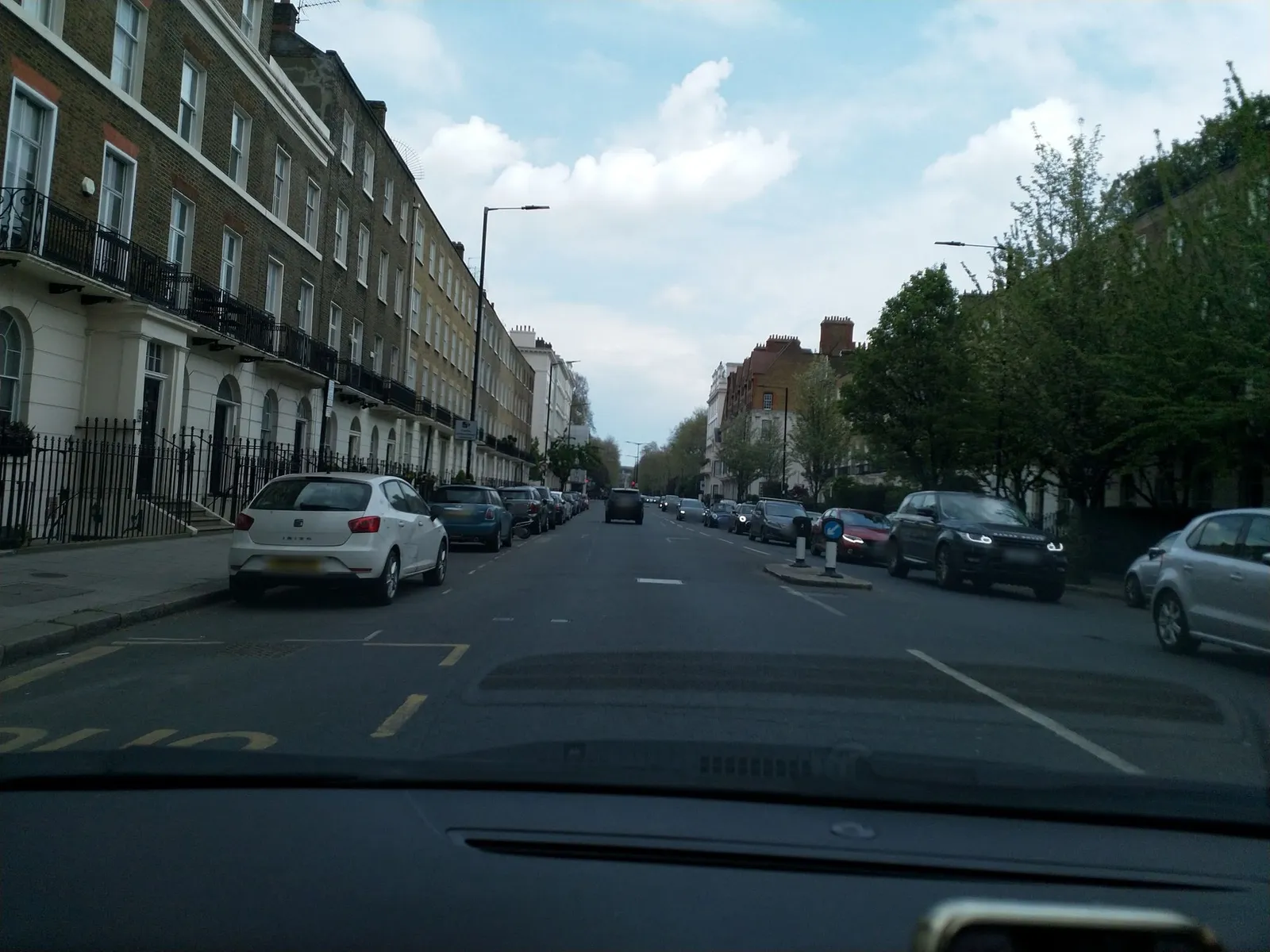 Sloane Square Hotel — street-level view