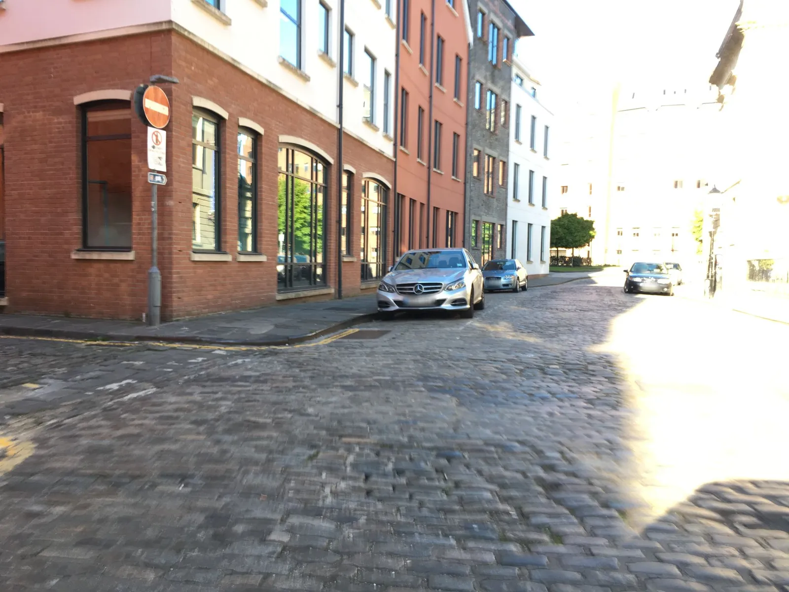 smallBAR — street-level view