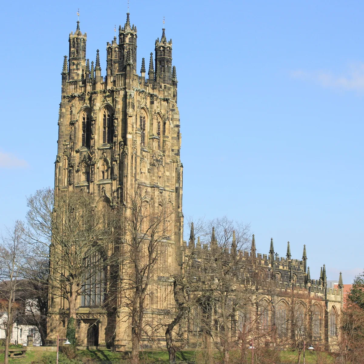 St Giles' Church