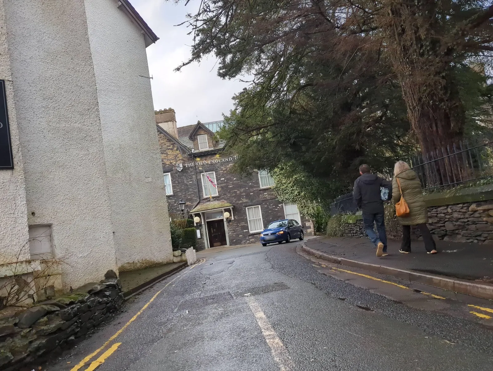 Stags Head Hotel — street-level view