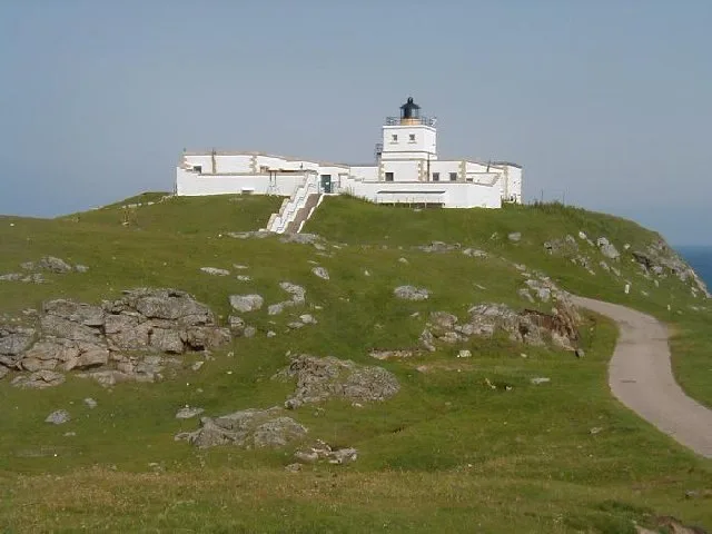 Strathy Point Lighthouse