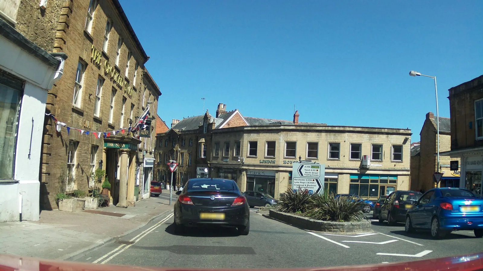 Swan Inn And Attached Stables — street-level view