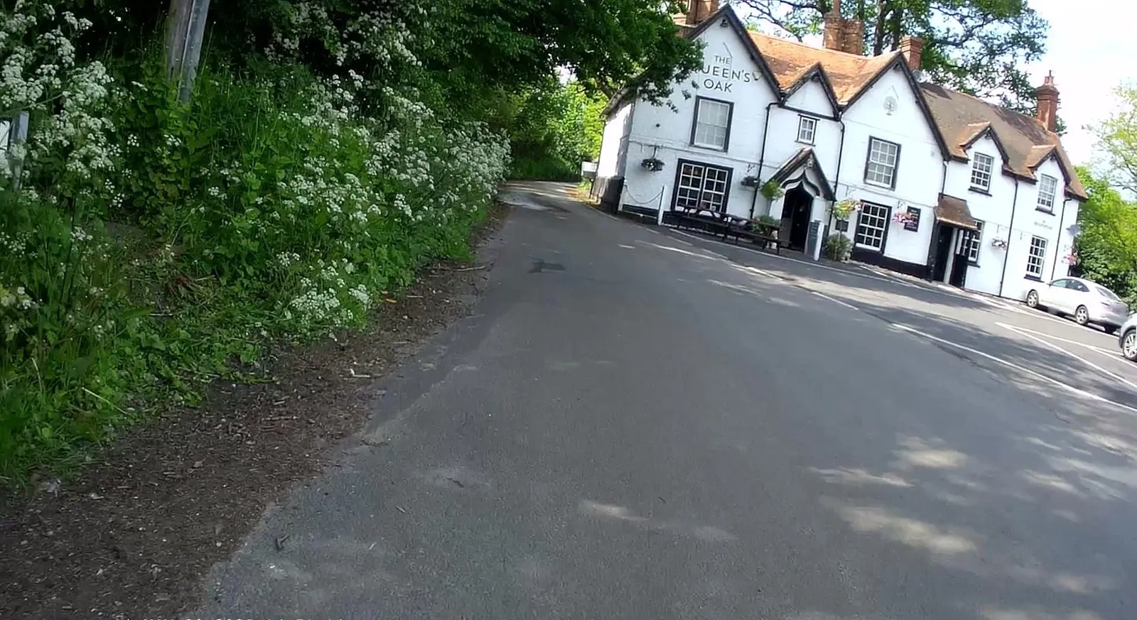 The Queen's Oak — street-level view