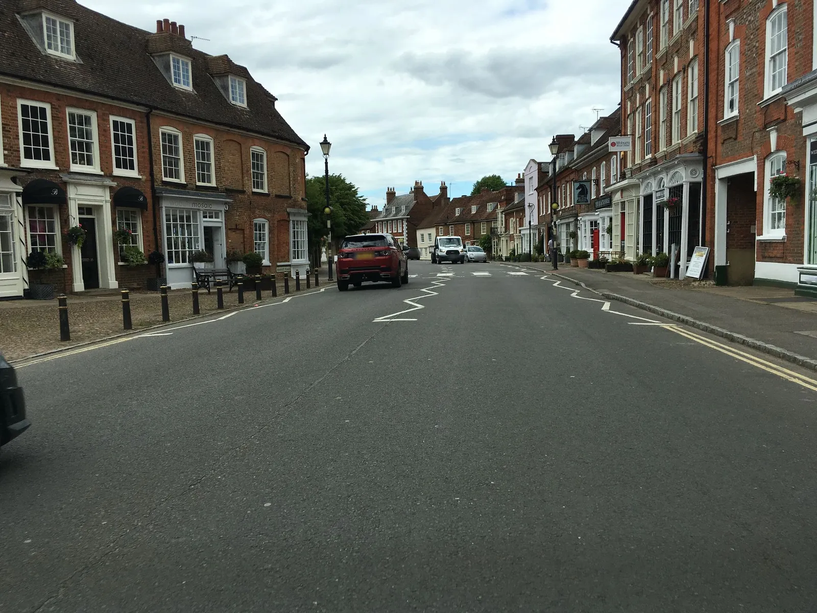 The Woburn Inn — street-level view