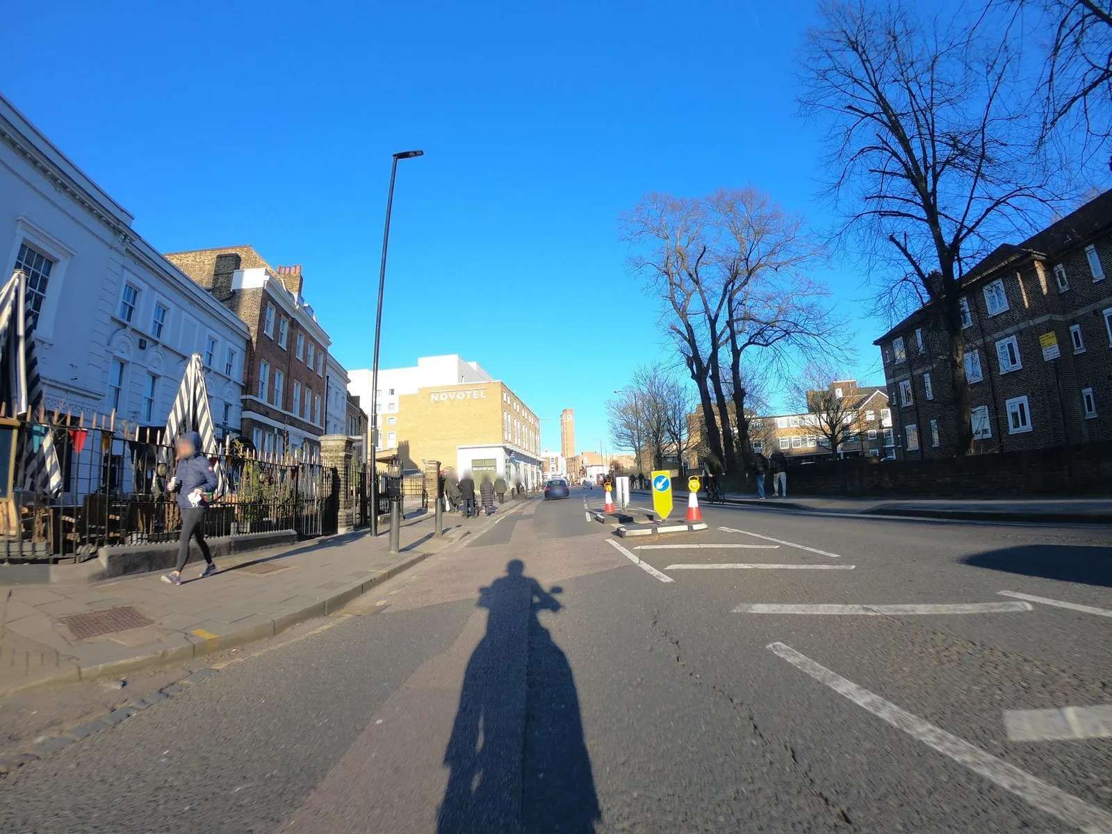 Travelodge Greenwich High Road — street-level view