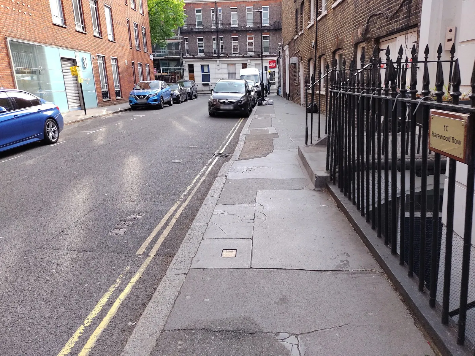 Travelodge London Central Marylebone — street-level view