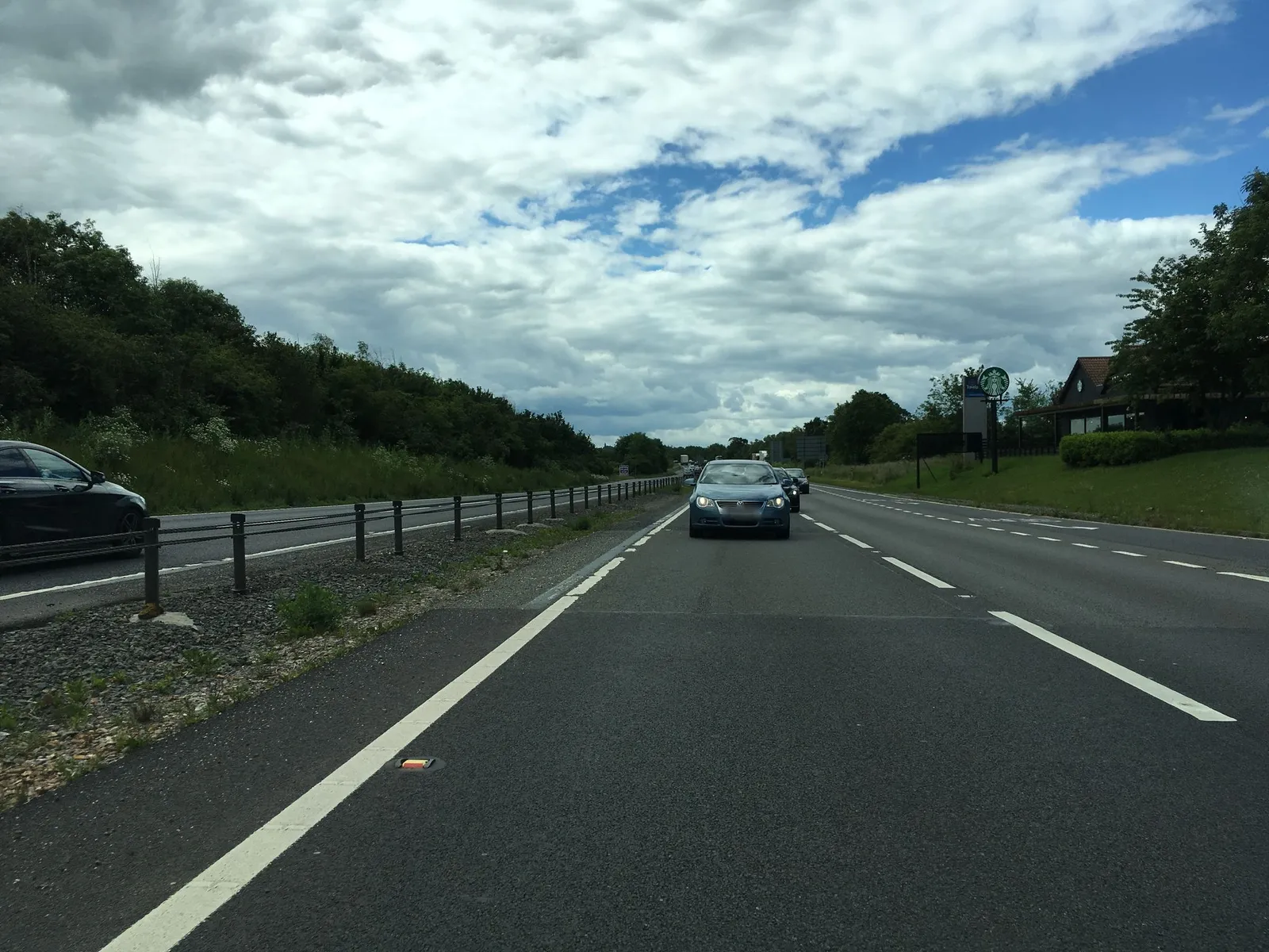 Travelodge Towcester Sliverstone — street-level view