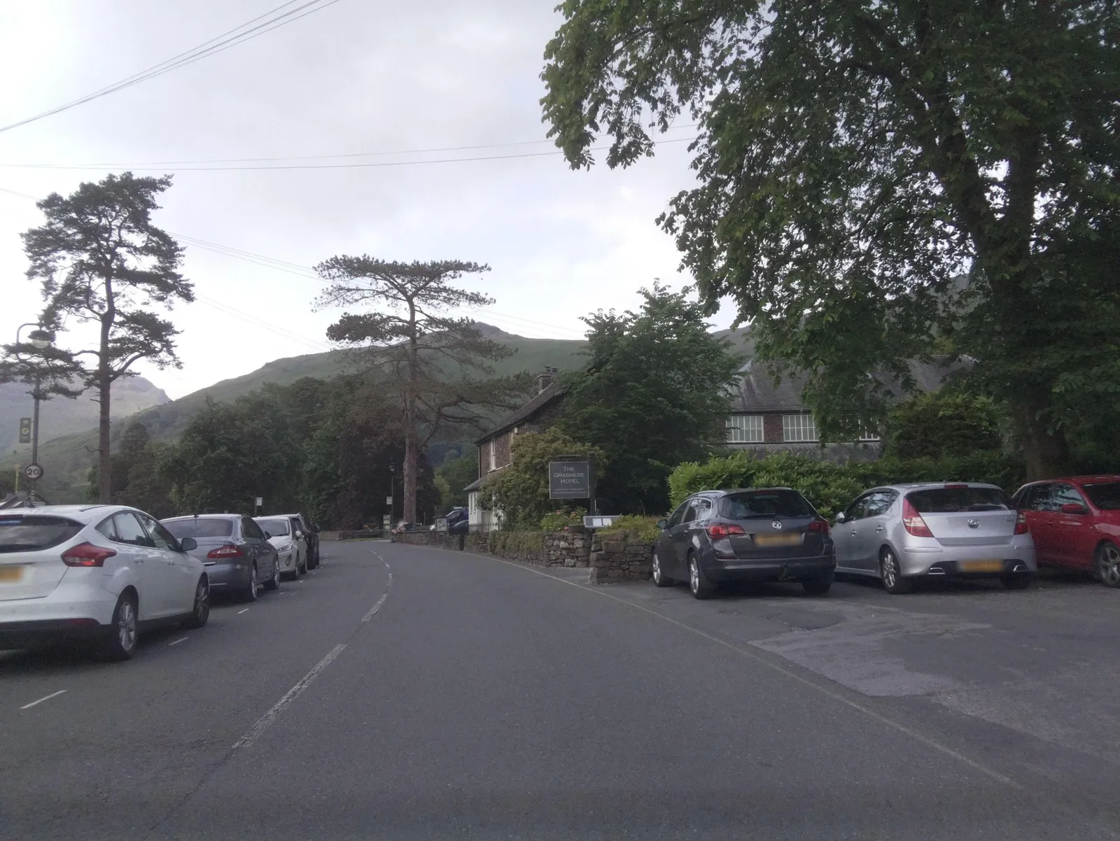 Victorian House Hotel — street-level view